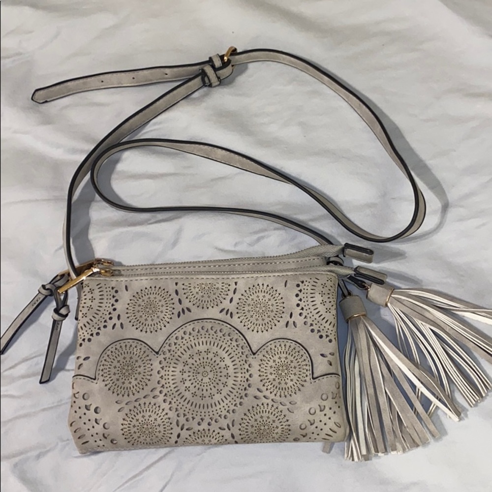 Crossbody purse